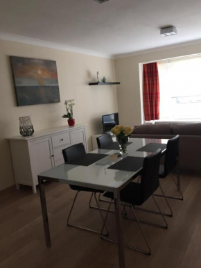 Отель Apartments Iris  Остенде